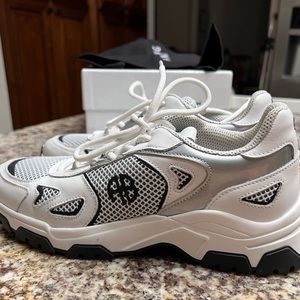 New In Box Women’s Anine Bing Brody Sneakers